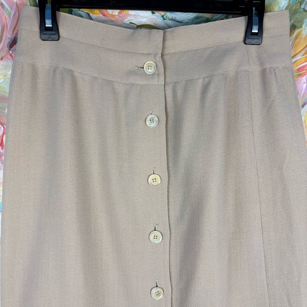 Chloé Beige A-Line Midi Skirt Button Back High Waist Size 42 - Picture 7 of 11